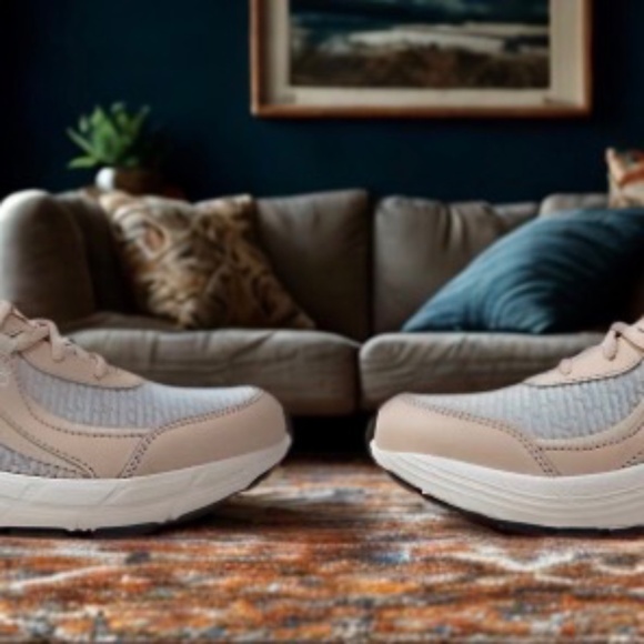 Rikä athletic shoes - Picture 1 of 1